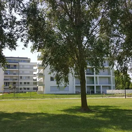 Lelle Cb34 Apartman *